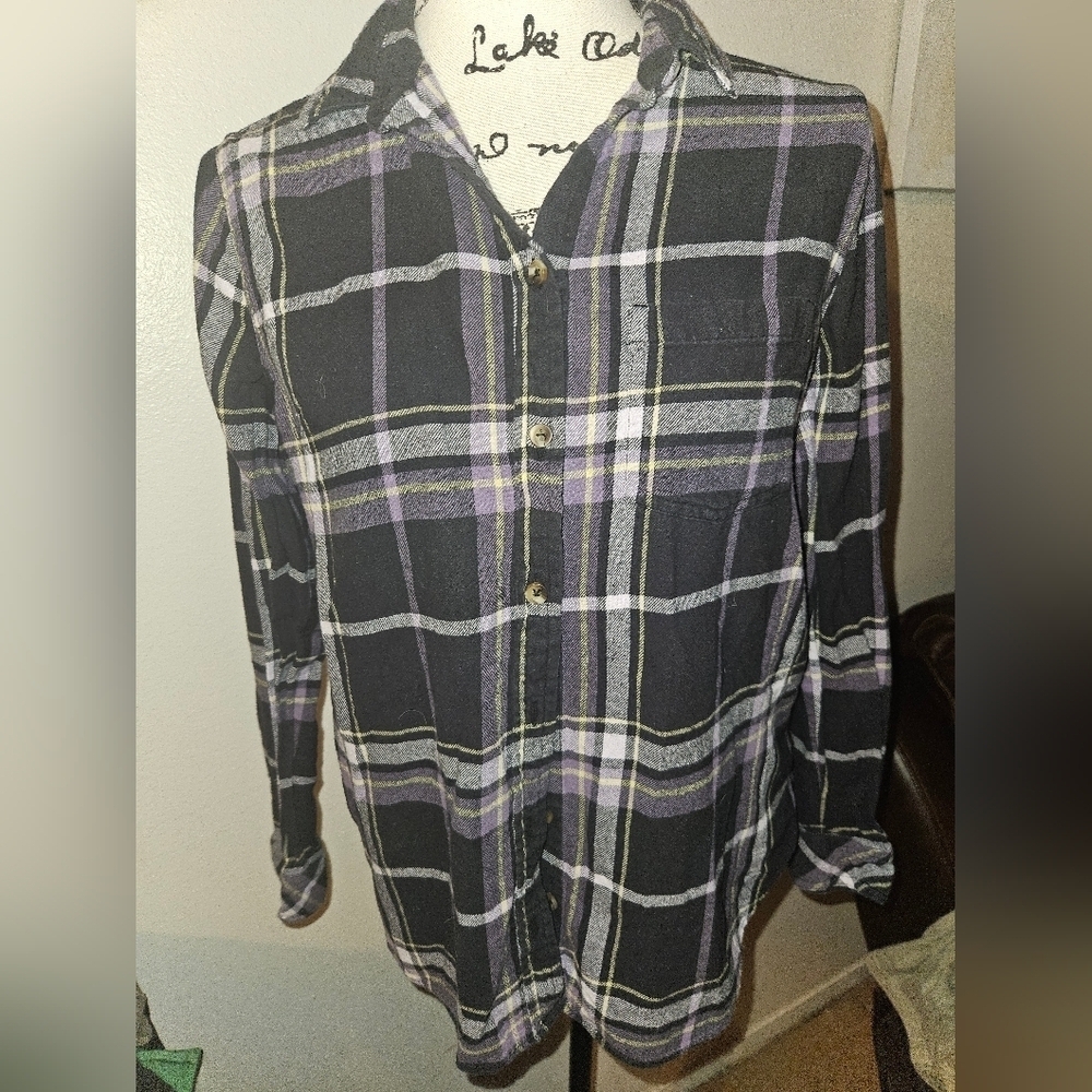 Sonoma Womans Plaid Long Sleeve Button Up Shirt Size S
